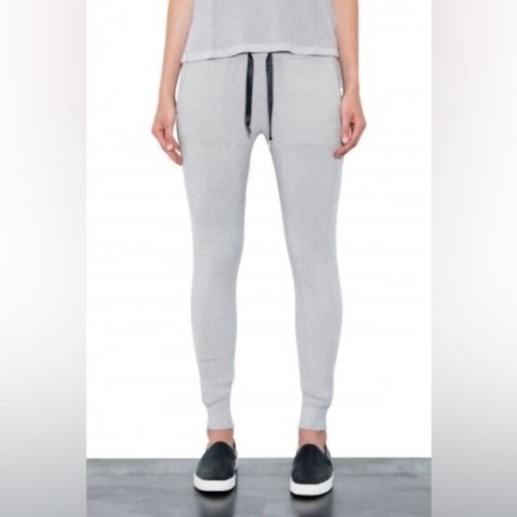 Revolve One Grey Day Venus Joggers Sweat Pants Gray Knit Size Small - Picture 1 of 16